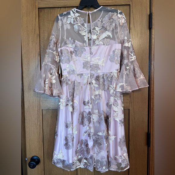 Eliza J floral sheer dress wedding 6 pink rosegold - Picture 4 of 7